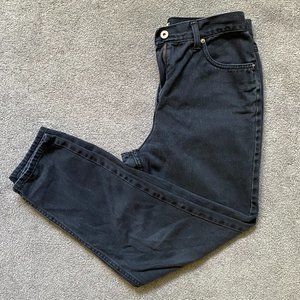 90s high-waisted black mom jeans!